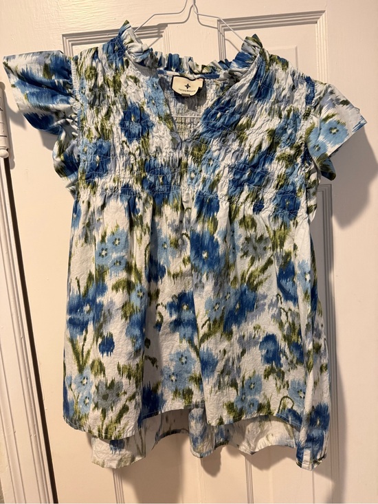 Tuckernuck Tops - Tuckernuck Blue and Green Floral Smocked Girls' Top